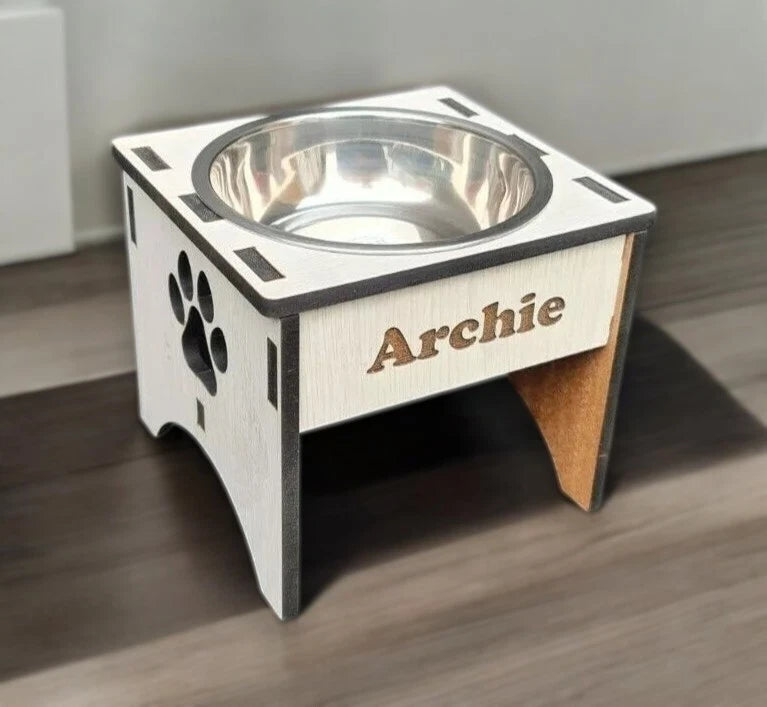 Personalised Raised Dog Bowl – Custom Wooden Pet Feeding Station
